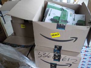 lot 116 image: Pallet of 10 Packs My Detox Foot Ba...