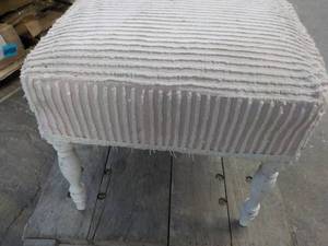 lot 215 image: Small Vintage Stool Great Project P...