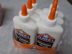 lot 268 image: 6 bottles 7.6 oz Elmers School Glue...