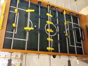 lot 206 image: Harvard Foos Ball Table needs legs...