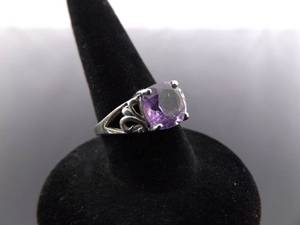 lot 61 image: .925 Sterling Silver Amethyst Crystal Ring Size 5