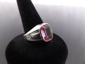 lot 64 image: .925 Sterling Silver Pink Sapphire Ring Size 7.5