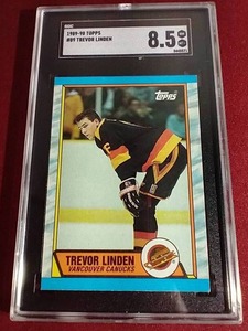 lot 33 image: 1989-90 Topps Trevor Linden Rookie Card - SGC 8.5