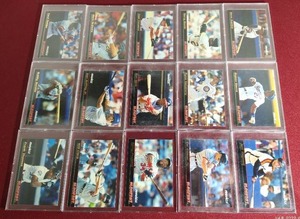 lot 36 image: 1992 Pinnacle Slugfest 15-Card Insert Set - Stars & HOFers
