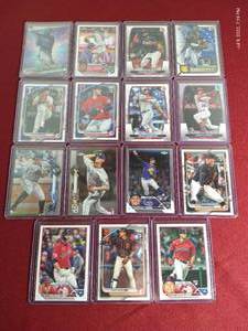 lot 55 image: (15) Baseball Rookie Cards - Nice Names Included