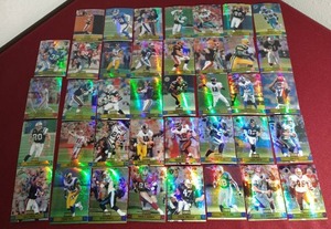 lot 114 image: (39) 2000 Bowman Reserve Football Cards - Gorgeous Cards
