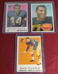 lot 221 image: (3) Vintage Football Cards