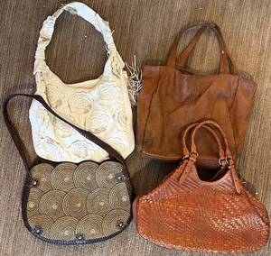 lot 106N image: LR - Set of 4 Vintage Leather and Leather-Like Handbags