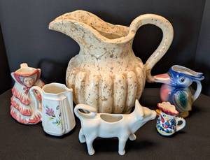 lot 166 image: ML - Woods Little Old Lady Made in England - Vintage Ceramic Pitchers & Figurines Lot (6)