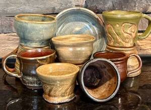 lot 87H image: FR - Handmade SHG Pottery Collection - Mugs, Bowls, and Vases Assortment