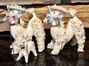 lot 148H image: FR - Set of 3 Vintage 1950s Spaghetti Poodle Figurines