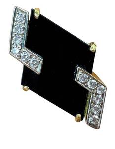 lot 10D image: 14K Gold Ring - Onyx with Diamond Accents