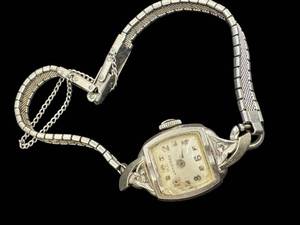 lot 31D image: Vintage Longines Vintage 14K Gold Ladies Wristwatch