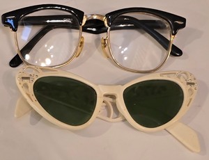 lot 195K image: LR - Glasses - Vintage Eyewear Set - 2 Pairs Black Rim Readers & White Ornate Sunglasses