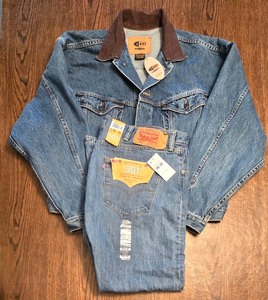 lot 236K image: LR - Levis 501 Jeans & ID Wear Denim Jacket - Button-Fly, Straight-Leg, XL