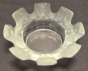 lot 245K image: LR - Lalique Saint Nicholas Cherub Frosted Crystal Bowl - Signed