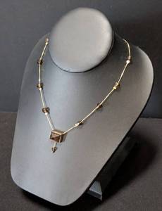 lot 35 image: K - 14K Gold Necklace With Stone - 16 Long, 7 g