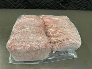 lot 193 image: C - Margherita Genoa Salami 3 lbs - Bulk Vacuum Pack