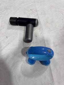 lot 1153 image: Handheld Massager Lot