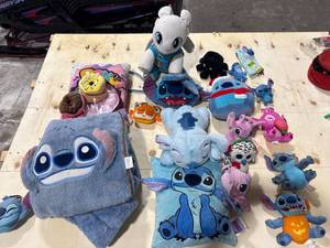 lot 1161 image: Lilo & Stitch Plush Toy Lot