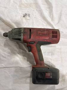 lot 1182 image: Milwaukee 18V Impact Wrench