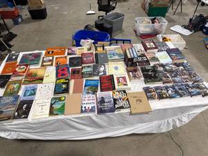 lot 1185 image: Large Assorted Book Collection