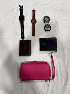 lot 1187 image: Watches & Wallets Lot