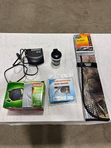 lot 1214 image: Automotive Accessory Lot