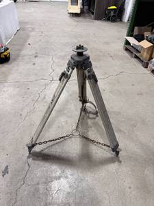 lot 1215 image: CSTBerger Surveying Tripod