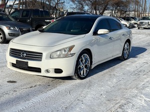 lot 12 image: 2009 NISSAN MAXIMA 3.5 SV (NO RESERVE)
