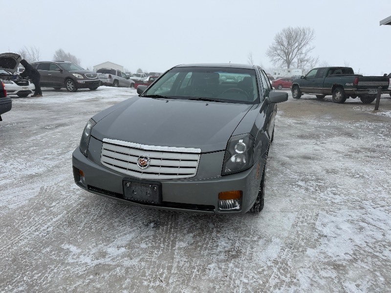 lot 11 image: 2006 Cadillac CTS