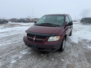 lot 19 image: 2001 Dodge Caravan