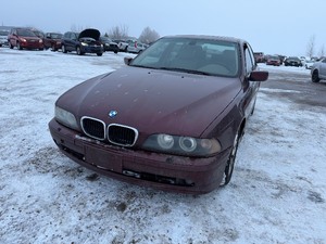 lot 20 image: 2001 BMW 530i