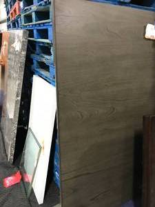 lot 8 image: NEW, TABLETOP