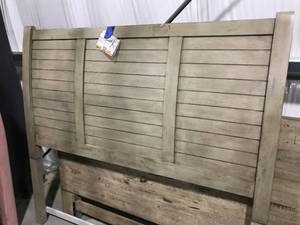 lot 197 image: NEW, QUEEN HEADBOARD
