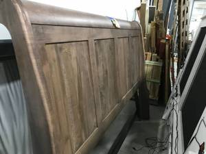 lot 200 image: NEW, KING HEADBOARD WITH FLAWS