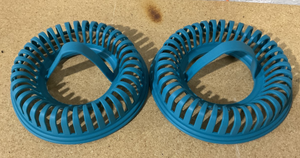 lot 208 image: LOT OF 24 Kitchen HQ Silicone Microwave Chip Makers