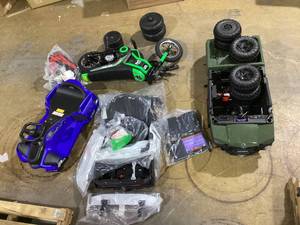 lot 130 image: LOT OF 4 Ride On Toy CarsMotor