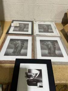 lot 376 image: LOT OF 5 Picture Frames