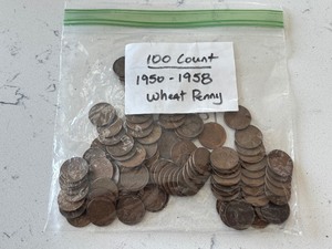 lot 21 image: 100 Lincoln Wheat Cents