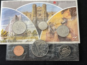 lot 53 image: 1983 Canada Mint Set