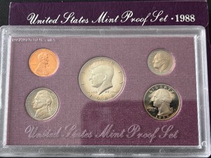 lot 65 image: 1988-S Proof Set