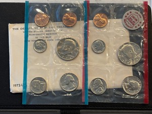lot 17 image: 1972 P & D Mint Set