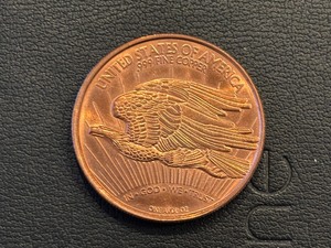 lot 32 image: 1 Ounce .999 Fine Copper Round