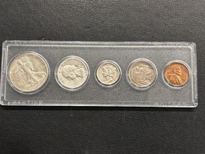 lot 56 image: 1936 Mint Set