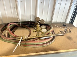 lot 35 image: Torch  regulators  hoses and tips