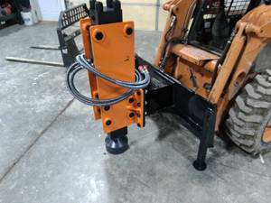 lot 82 image: Wolverine&nbspSkid Steer Post Driver