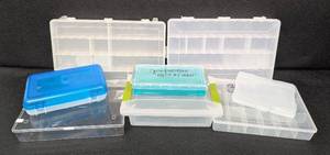 lot 16 image: Collection of Assorted Plastic Craft Organizing Containers