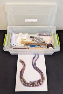 lot 19 image: Linda Lehman Polygon Weave Necklace Kit