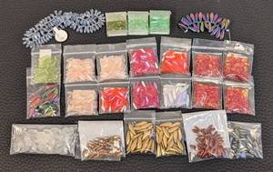 lot 100 image: Collection of Assorted Czech Dagger Beads